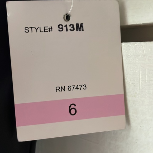 J. Taylor NWT cocktail dress PTP 18” Length 38” - Picture 5 of 6